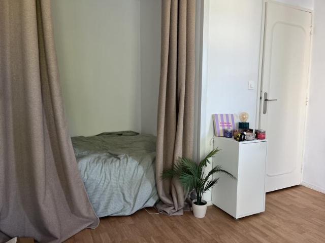 Appartement 1 pièce, 30 m² à louer à Gradignan 33170