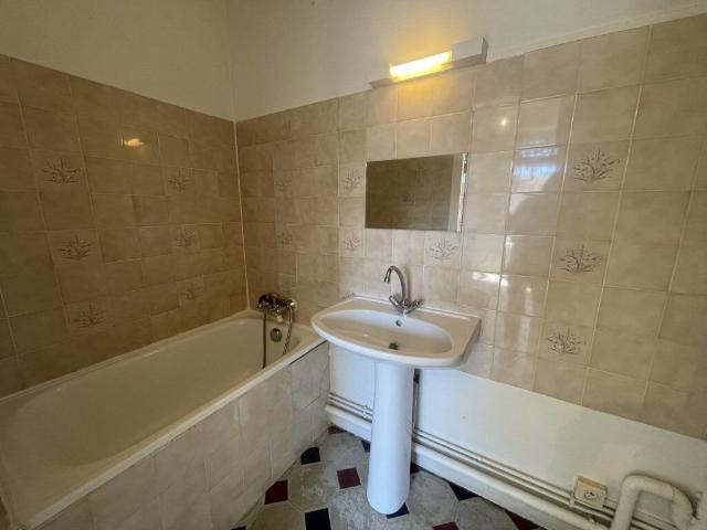 Appartement 1 pièce, 30 m² à louer à Lyon 1 69001