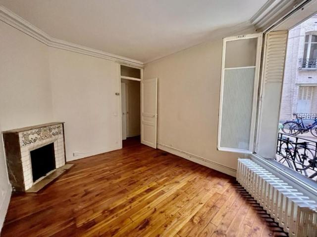 Appartement 1 pièce, 30 m² à louer à Paris 15 75015