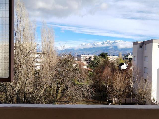 Appartement 1 pièce, 30 m² à louer à Seyssinet Pariset 38170