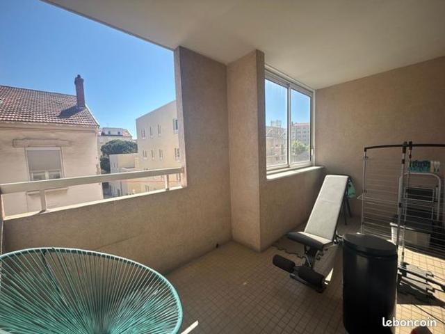 Appartement 1 pièce 31 m²