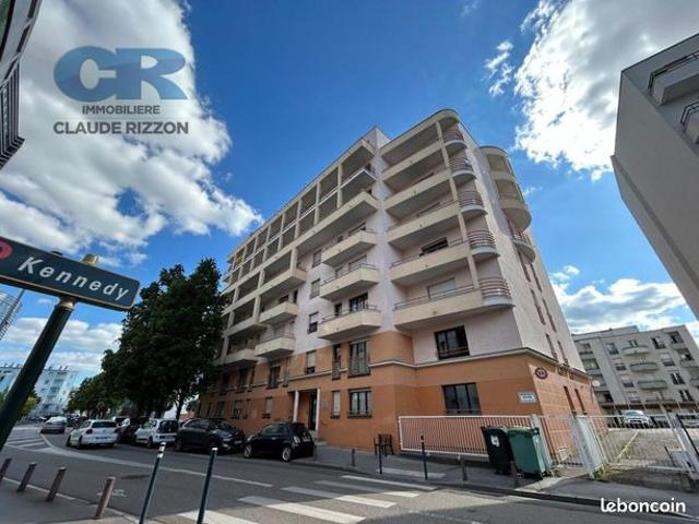 Appartement 1 pièce 31 m²