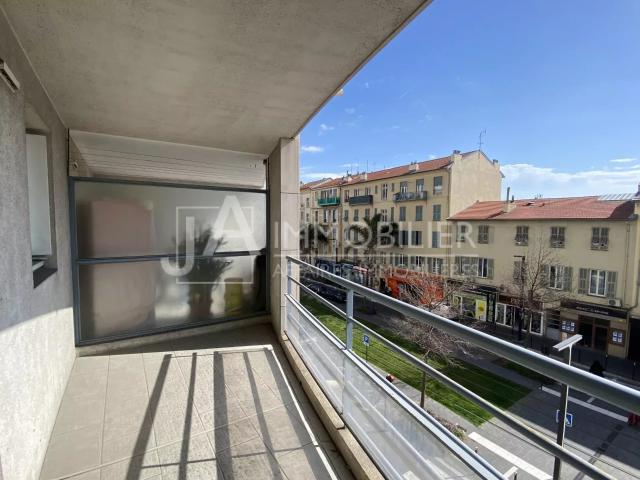 Appartement 1 pièce 31 m²