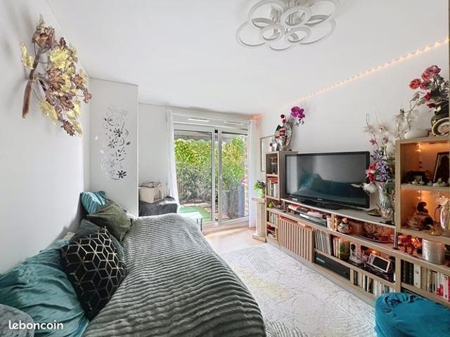 Appartement 1 pièce 31 m²