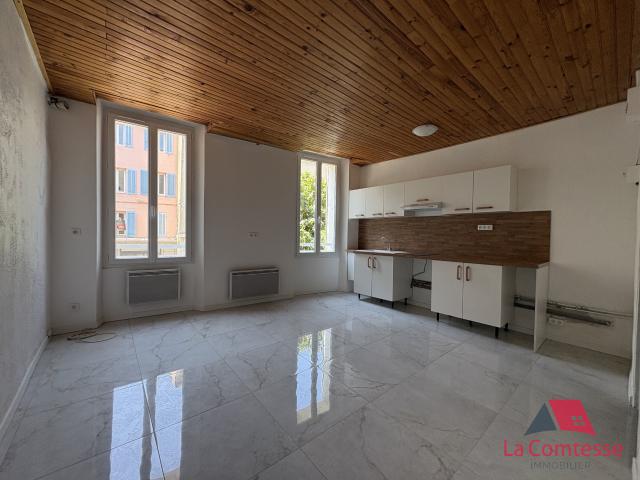 Appartement 1 pièce 31 m²