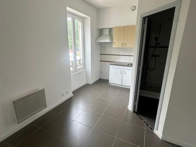 Appartement 1 pièce, 31 m² à louer à Noisiel 77186