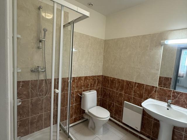Appartement 1 pièce, 31 m² à louer à Aubagne 13400