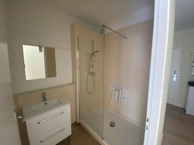 Appartement 1 pièce, 31 m² à louer à Bordeaux 33000