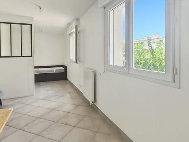 Appartement 1 pièce, 31 m² à louer à Châtillon 92320