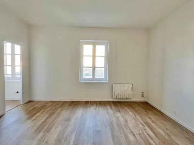 Appartement 1 pièce, 31 m² à louer à La Rochelle 17000