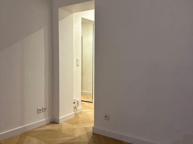Appartement 1 pièce, 31 m² à louer à Paris 12 75012