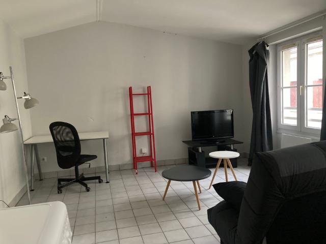 Appartement 1 pièce, 31 m² à louer à Saint Étienne 42000