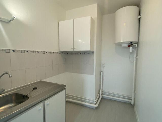 Appartement 1 pièce, 31 m² à louer à Savigny sur Orge 91600