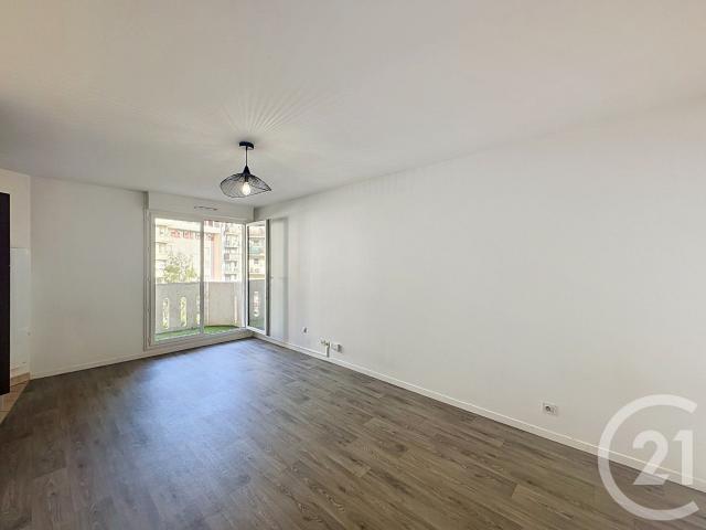 Appartement 1 pièce, 31 m² à louer à Thiais 94320