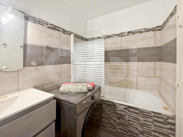 Appartement 1 pièce, 31 m² à louer à Toulon 83000