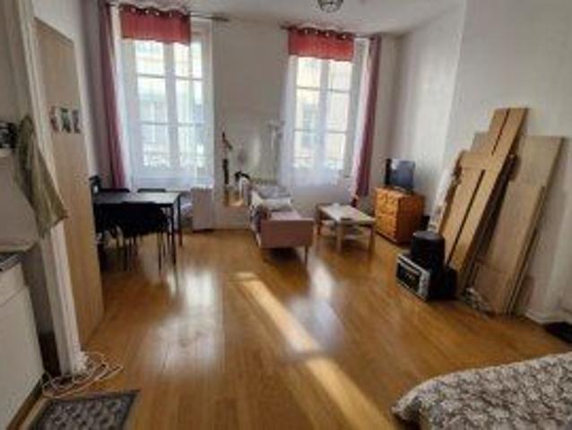 Appartement 1 pièce 31.73 m²