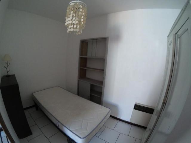 Appartement 1 pièce, 32 m² à louer à Marseille 4 13004