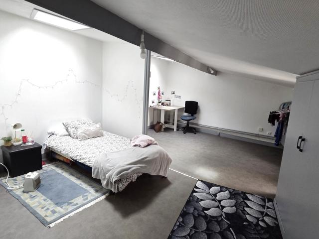 Appartement 1 pièce, 32 m² à louer à Chamalières 63400