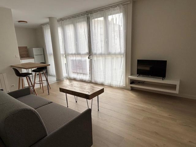 Appartement 1 pièce, 32 m² à louer à Chartres 28000
