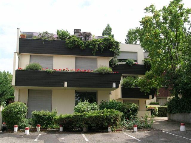 Appartement 1 pièce, 32 m² à louer à Clermont Ferrand 63000