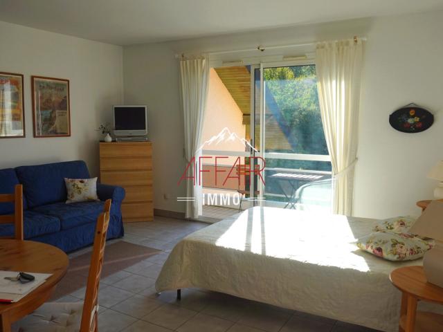 Appartement 1 pièce, 32 m² à louer à Collonges sous Salève 74160