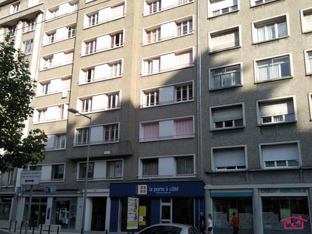 Appartement 1 pièce, 32 m² à louer à Grenoble 38000