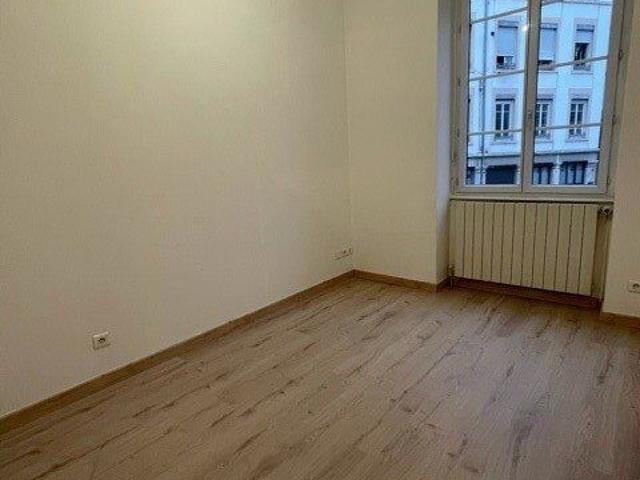 Appartement 1 pièce, 32 m² à louer à Lyon 7 69007