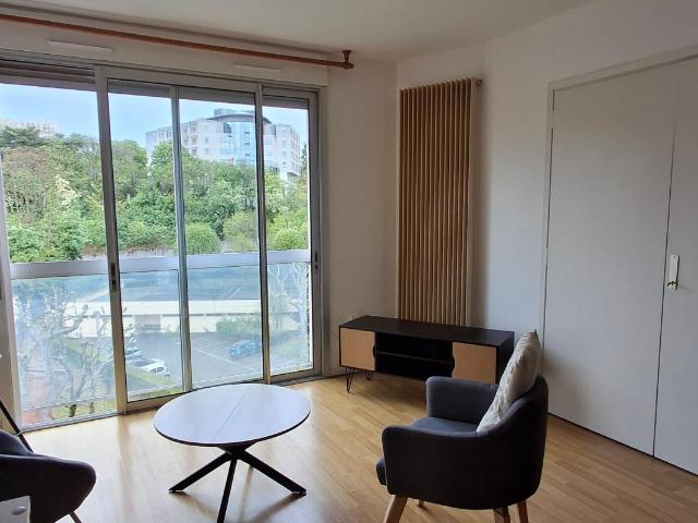 Appartement 1 pièce, 32 m² à louer à Lyon 5 69005