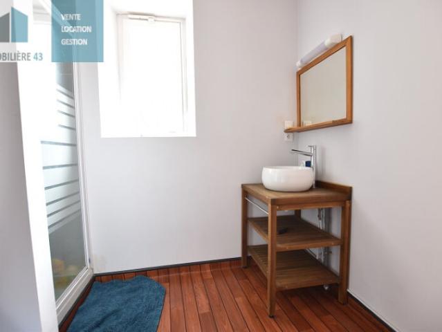 Appartement 1 pièce, 32 m² à louer à Le Puy en Velay 43000