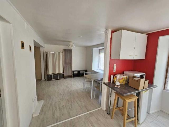 Appartement 1 pièce, 32 m² à louer à Leudeville 91630