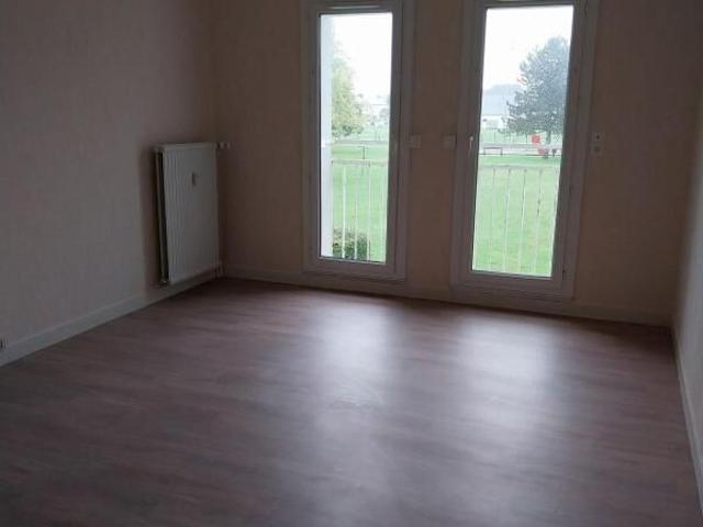 Appartement 1 pièce, 32 m² à louer à Saint Branchs 37320
