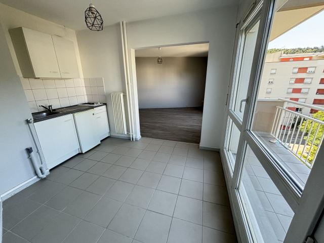 Appartement 1 pièce, 32 m² à louer à Saint Étienne 42100
