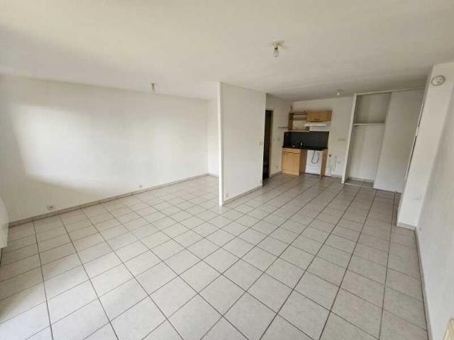 Appartement 1 pièce 32.71m²