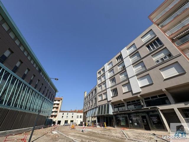 Appartement 1 pièce 33 m²