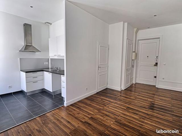 Appartement 1 pièce 33 m²
