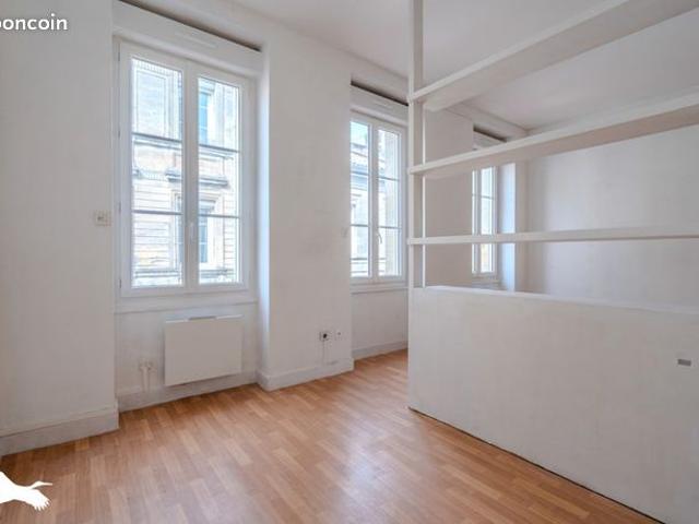 Appartement 1 pièce 33 m²