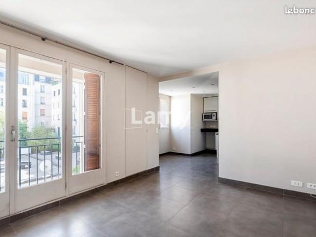 Appartement 1 pièce 33 m²
