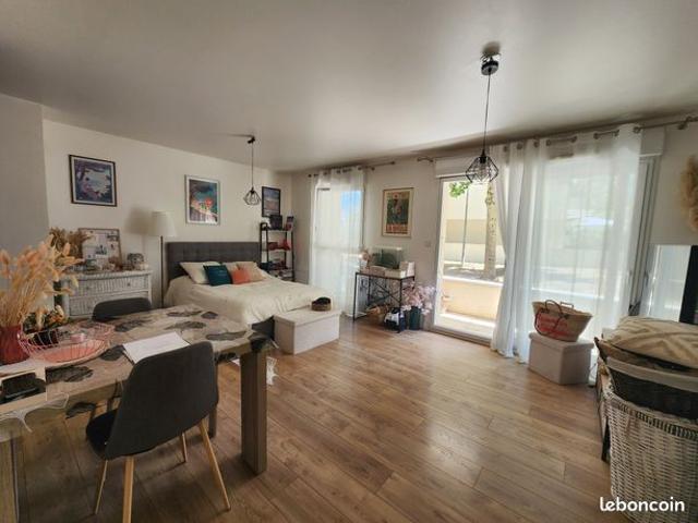 Appartement 1 pièce 33 m²