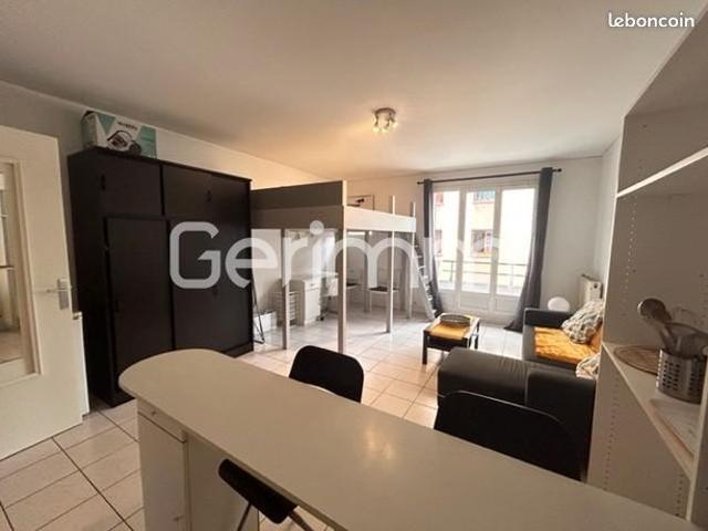 Appartement 1 pièce 33 m²