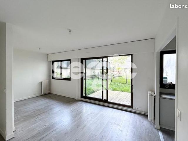 Appartement 1 pièce 33 m²