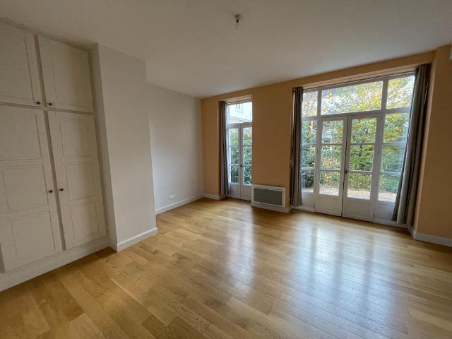 Appartement 1 pièce 33 m²