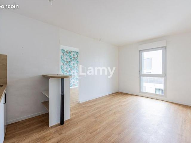 Appartement 1 pièce 33 m²