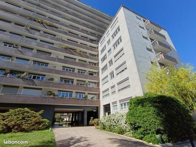 Appartement 1 pièce 33 m²
