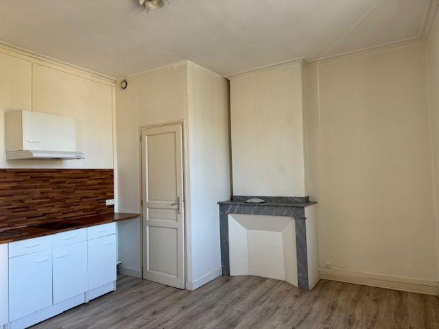 Appartement 1 pièce, 33 m² à louer à Mazamet 81200