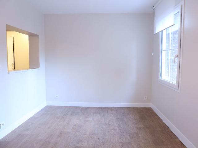Appartement 1 pièce, 33 m² à louer à Mont Saint Aignan 76130