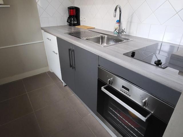 Appartement 1 pièce, 33 m² à louer à Agde 34300