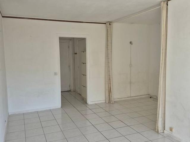 Appartement 1 pièce, 33 m² à louer à Bron 69500