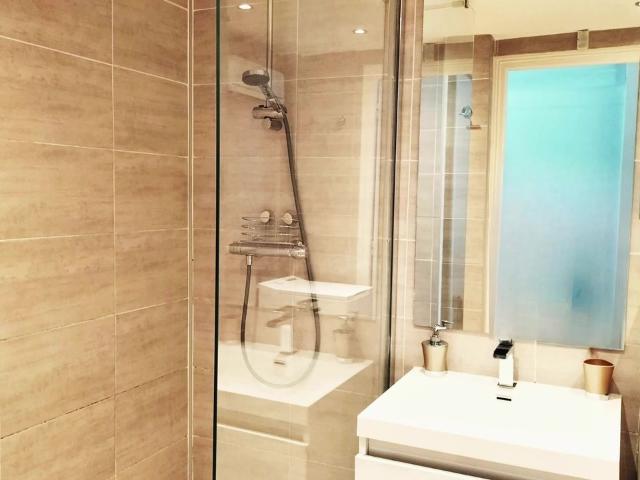 Appartement 1 pièce, 33 m² à louer à Cannes 06150