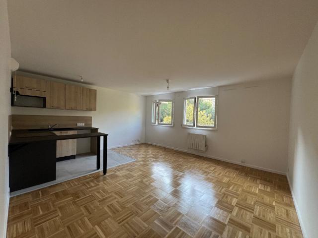 Appartement 1 pièce, 33 m² à louer à Lyon 4 69004