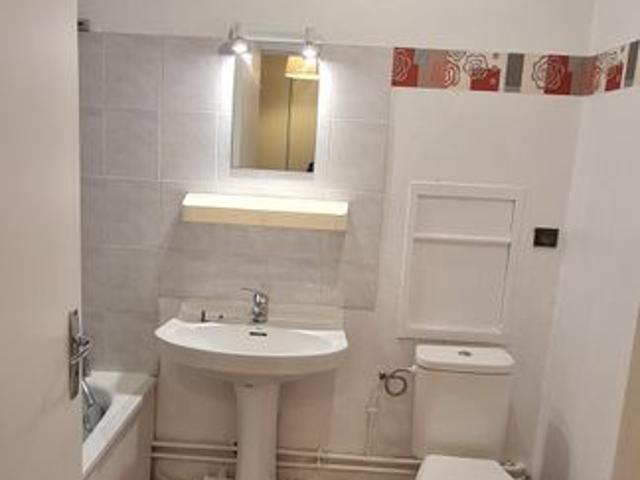 Appartement 1 pièce, 33 m² à louer à Lille 59000